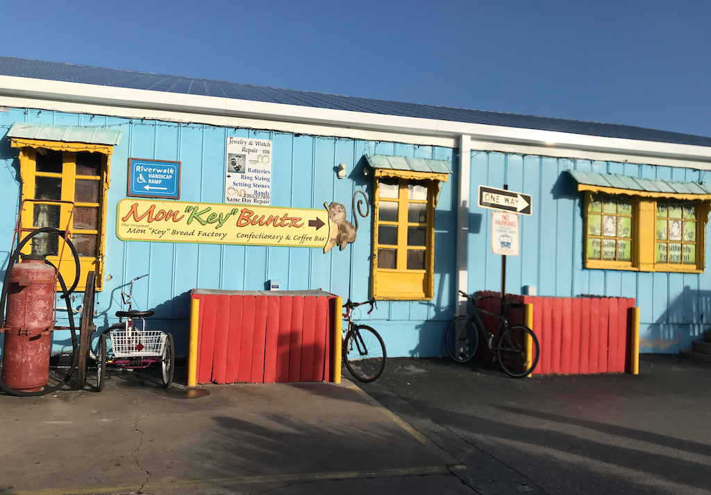 Tin City em Naples curiosidades e dica de restaurante